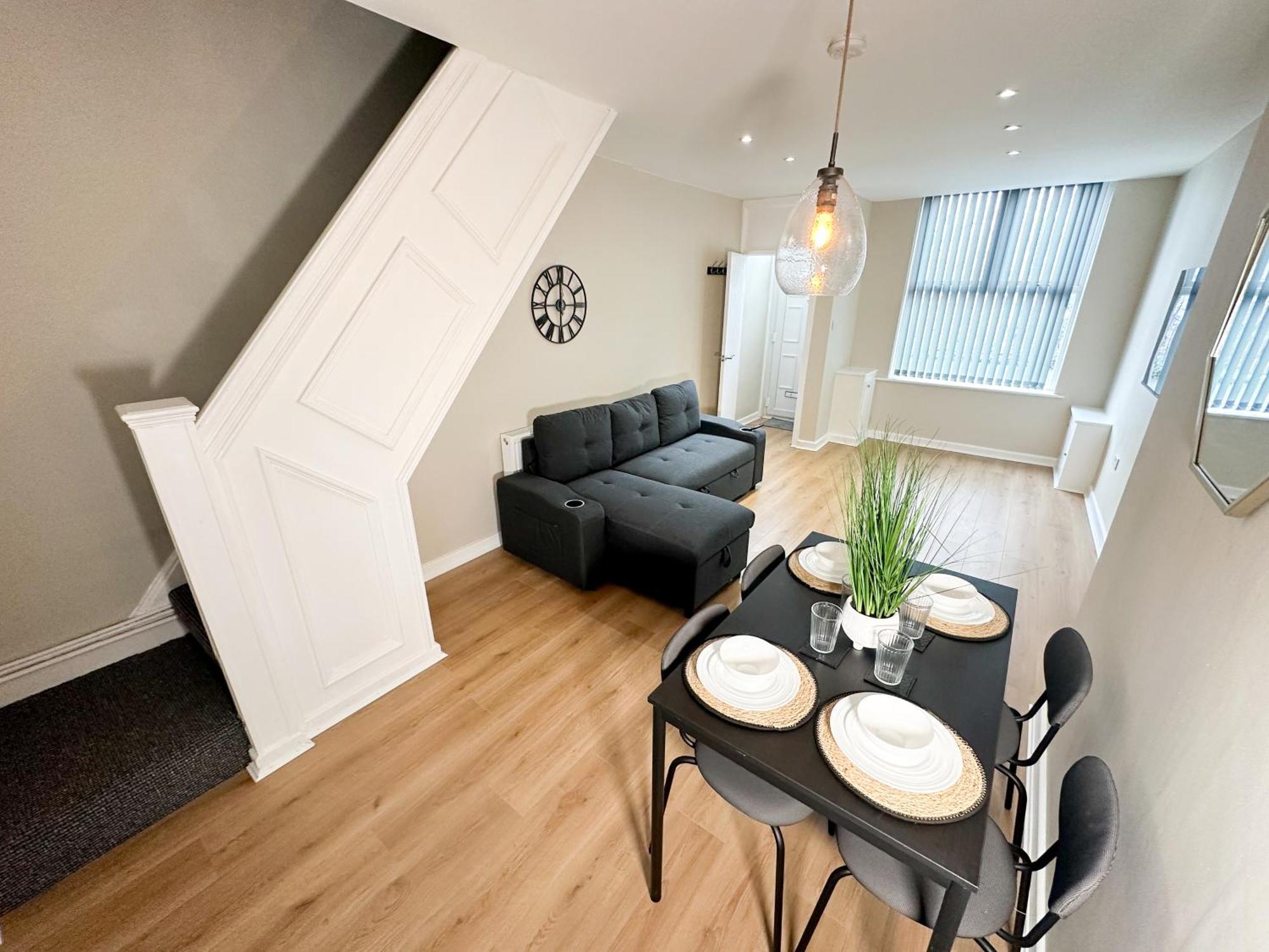 2 Bedroom House 10 Mins To Centre & Dock Ferienhaus *