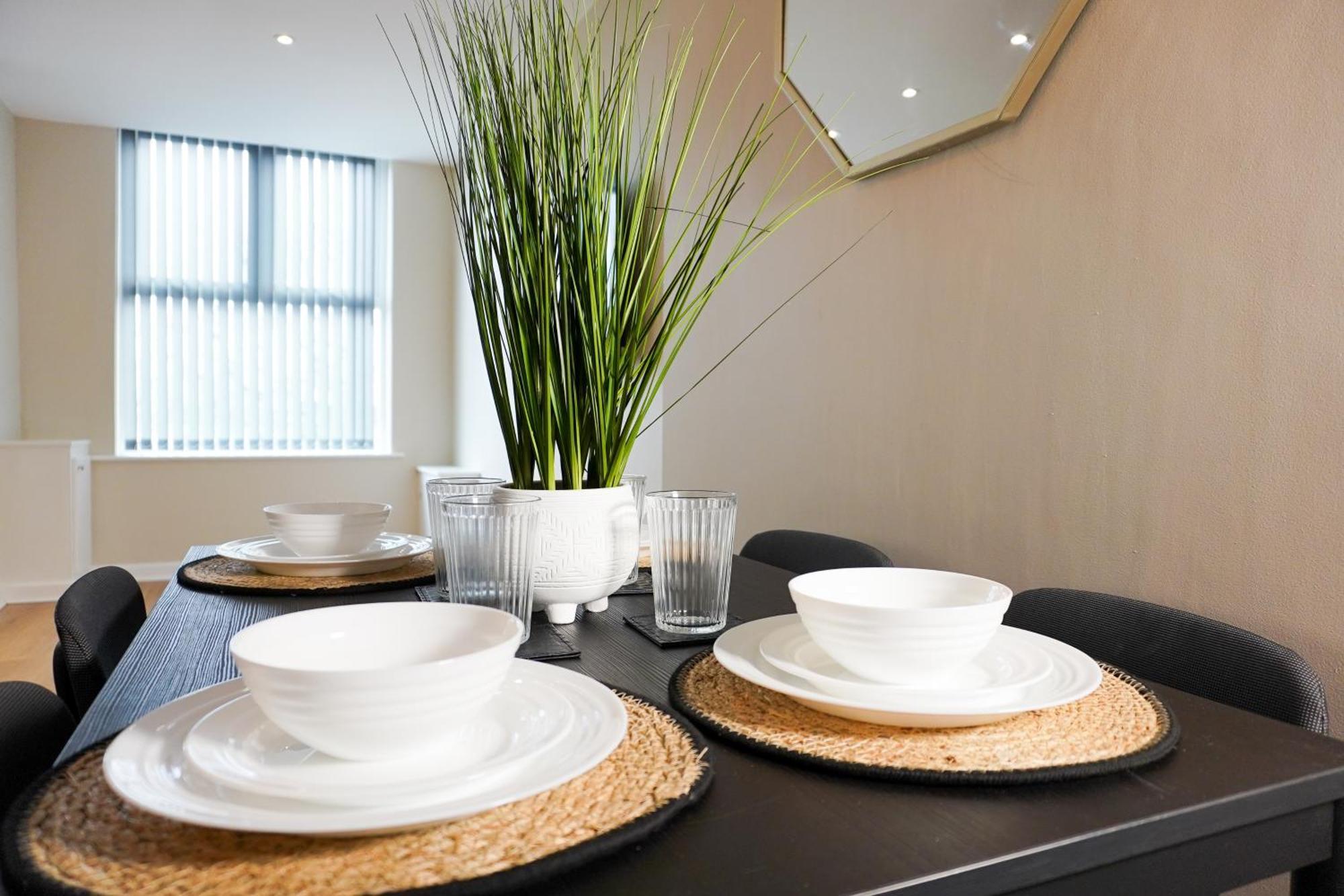 2 Bedroom House 10 Mins To Centre & Dock Liverpool